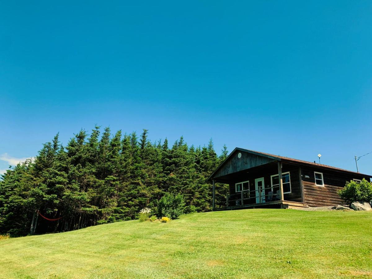 Eagle Valley Cottages Queensport Exterior photo